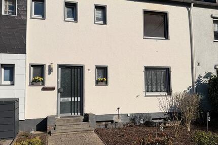 Haus Hilden Forstbach - 4 Zimmer, 100 m&sup2;, 385.000&euro; | Angebot:26227533