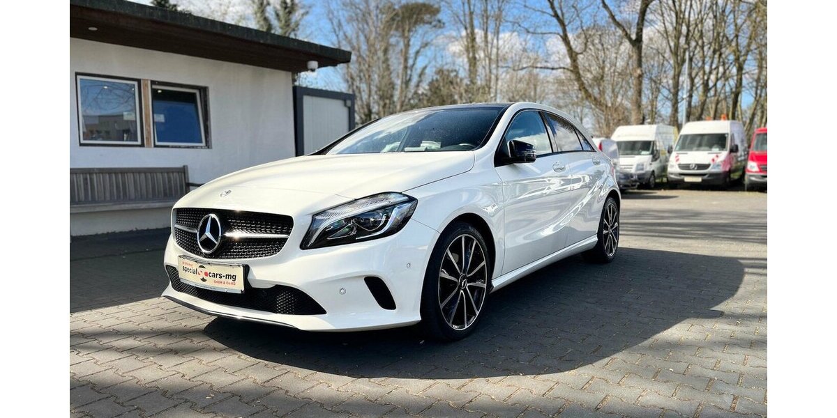Mercedes-Benz A 220 CDI / AMG / Pano / Kamera / Navi / Euro6 195.000 km 15.890 &euro; Mönchengladbach 41066