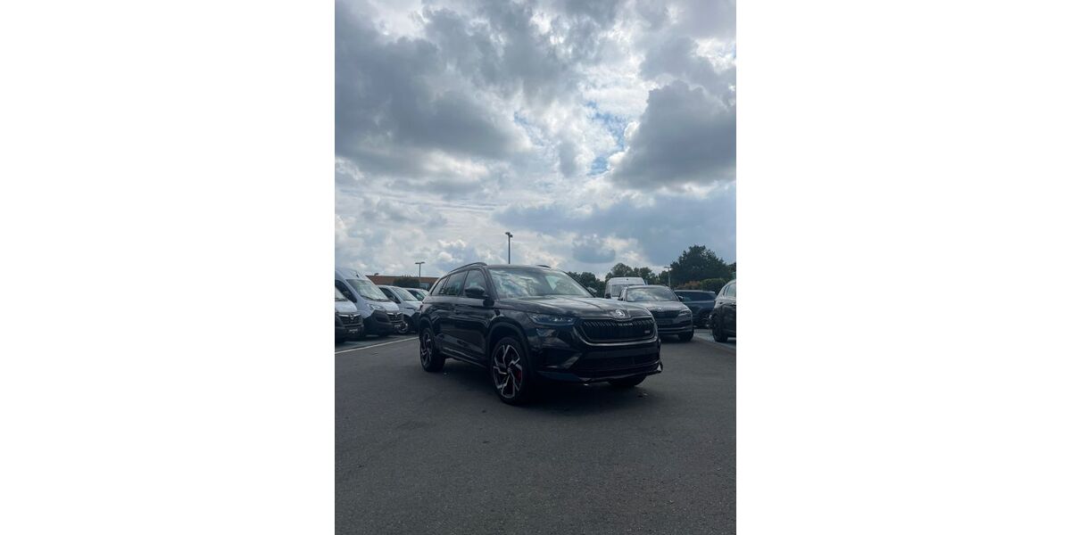 Skoda Kodiaq 17.500 km 42.390 &euro; Düsseldorf 40374