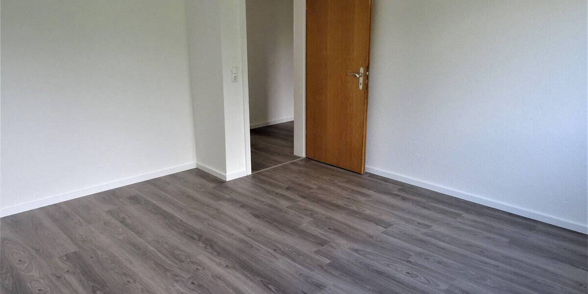 Etagenwohnung Leverkusen Wiesdorf - 2 Zimmer, 66 m&sup2;, 785&euro; | Angebot:26197814