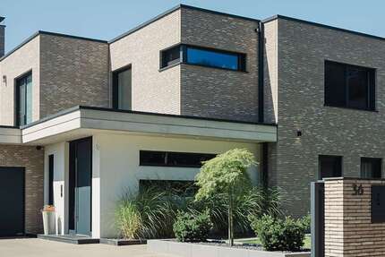 Haus Wassenberg - 6 Zimmer, 356 m&sup2;, 1.600.000&euro; | Angebot:24890299