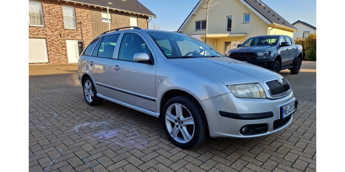 Skoda Fabia 389.000 km 1.380 &euro; Dormagen 41539