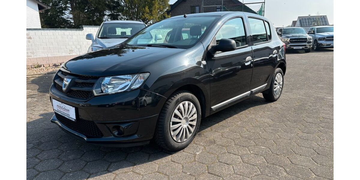 Dacia Sandero 23.000 km 7.498 &euro; Wegberg 41844