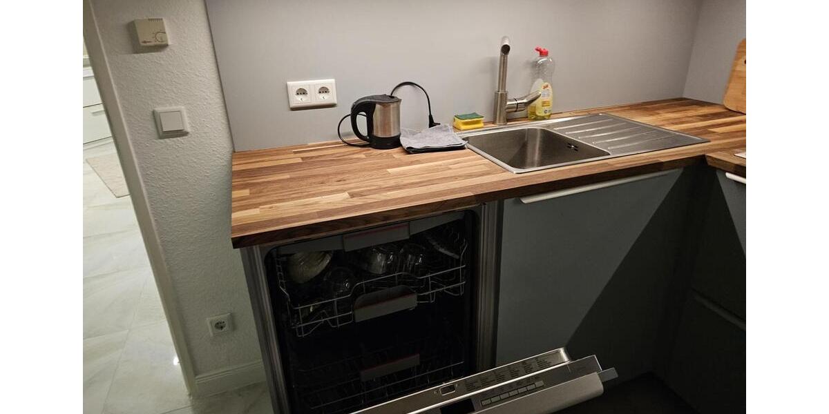 Etagenwohnung Düsseldorf Pempelfort - 3 Zimmer, 89 m&sup2;, 2.600&euro; | Angebot:26305500