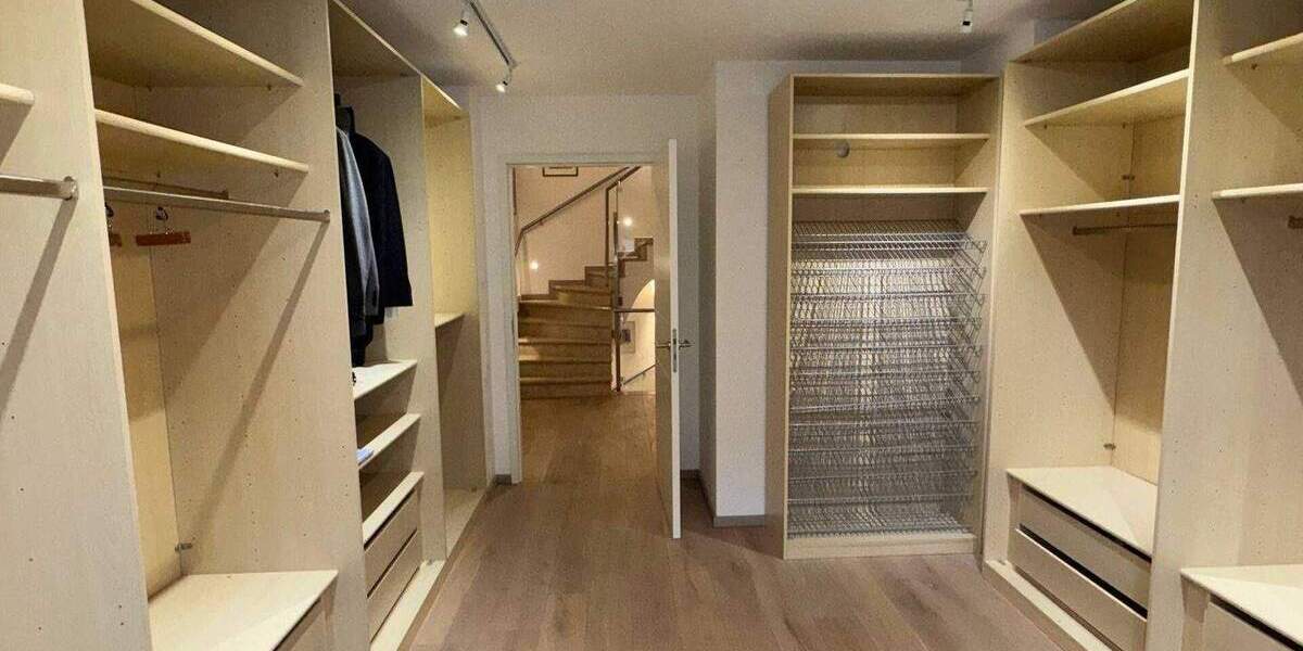 Reihenendhaus Grevenbroich Kapellen - 6 Zimmer, 273 m&sup2;, 998.000&euro; | Angebot:25837253