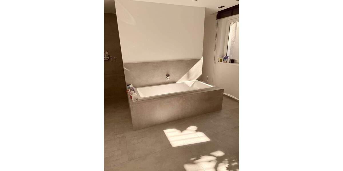 Doppelhaushälfte Meerbusch Büderich - 6 Zimmer, 242 m&sup2;, 8.500&euro; | Angebot:26127832