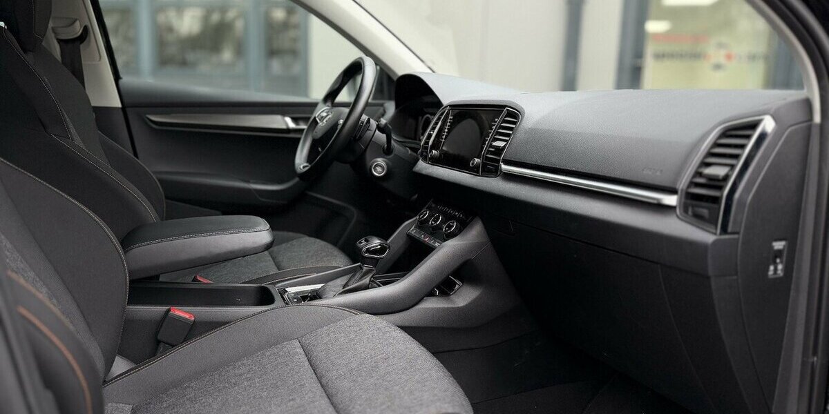 Skoda Karoq Clever/ Kamera / Virtual Cockpit / Keyless 36.000 km 24.890 &euro; Mönchengladbach 41066