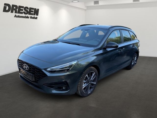 Hyundai i30 11.000 km 23.990 &euro; Neuss 41464