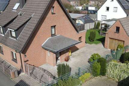 Haus Düsseldorf Stadtbezirk 8 - 5 Zimmer, 140 m&sup2;, 698.000&euro; | Angebot:26181176