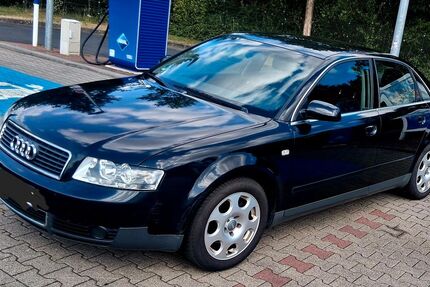 Audi A4 222.150 km 2.990 &euro; Meerbusch 40668