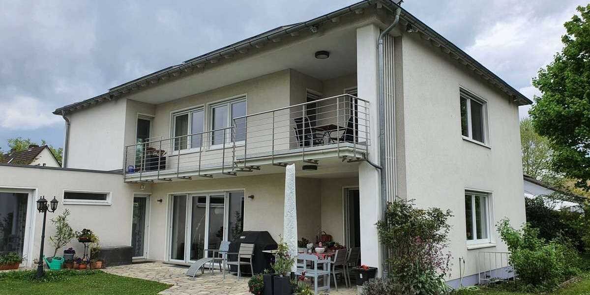 Etagenwohnung Leverkusen - 3 Zimmer, 85 m&sup2;, 1.290&euro; | Angebot:25457469