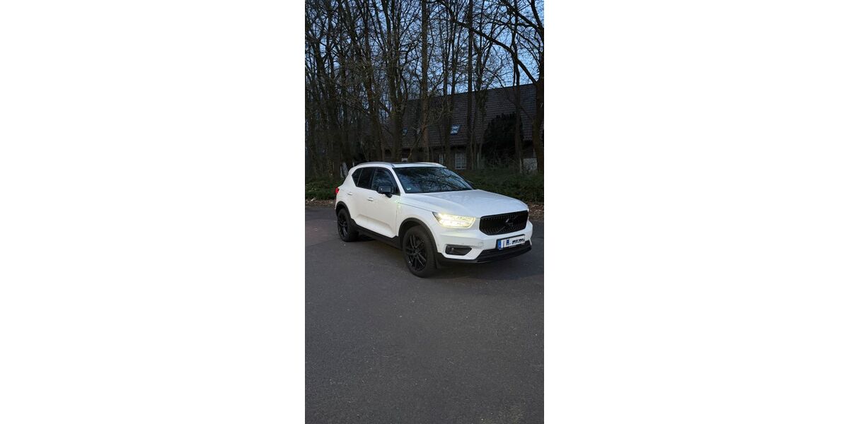 Volvo XC40 62.500 km 28.999 &euro; Neuss 41466