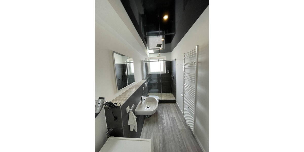 Etagenwohnung Düsseldorf Bilk - 3 Zimmer, 68 m&sup2;, 407.600&euro; | Angebot:26141075