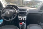 Peugeot 208 85.000 km 8.200 &euro; Wassenberg 41849
