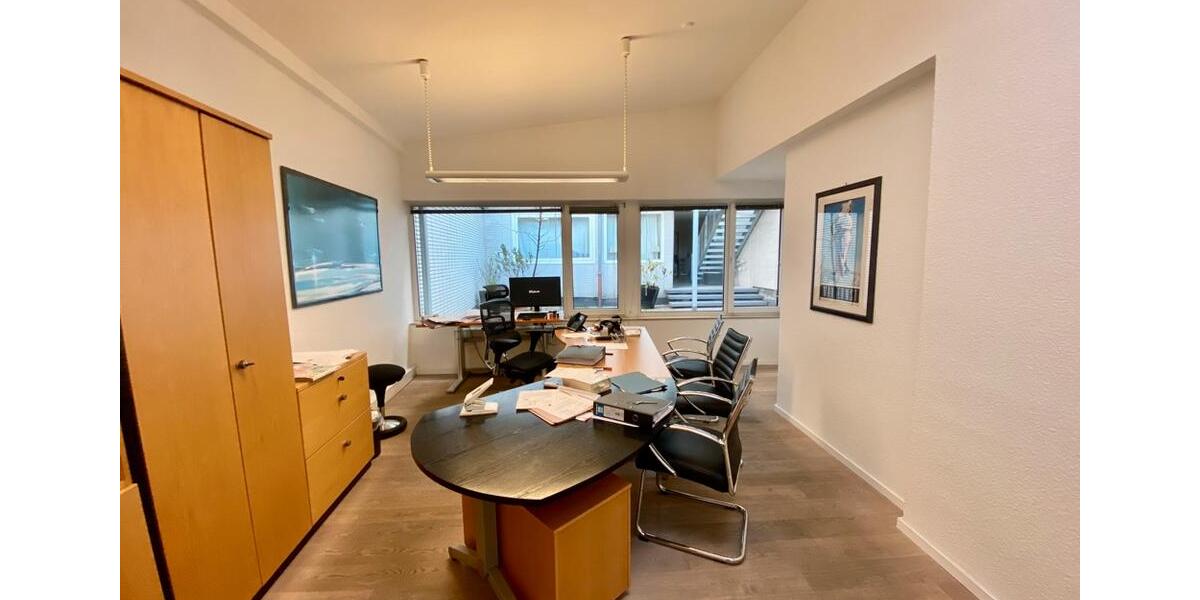 Gewerbeobjekt Düsseldorf Stadtbezirk 2 - 1.140&euro; | Angebot:22585446