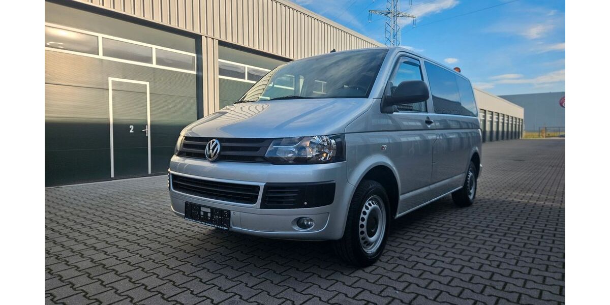 VW T5 Transporter 140.500 km 15.900 &euro; Neuss 41462