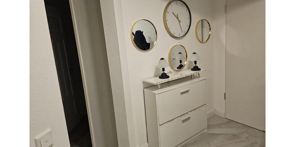 Etagenwohnung Düsseldorf Pempelfort - 3 Zimmer, 89 m&sup2;, 2.600&euro; | Angebot:26305500