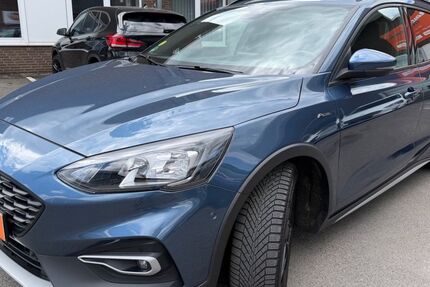 Ford Focus 149.700 km 11.880 &euro; Düsseldorf 40549