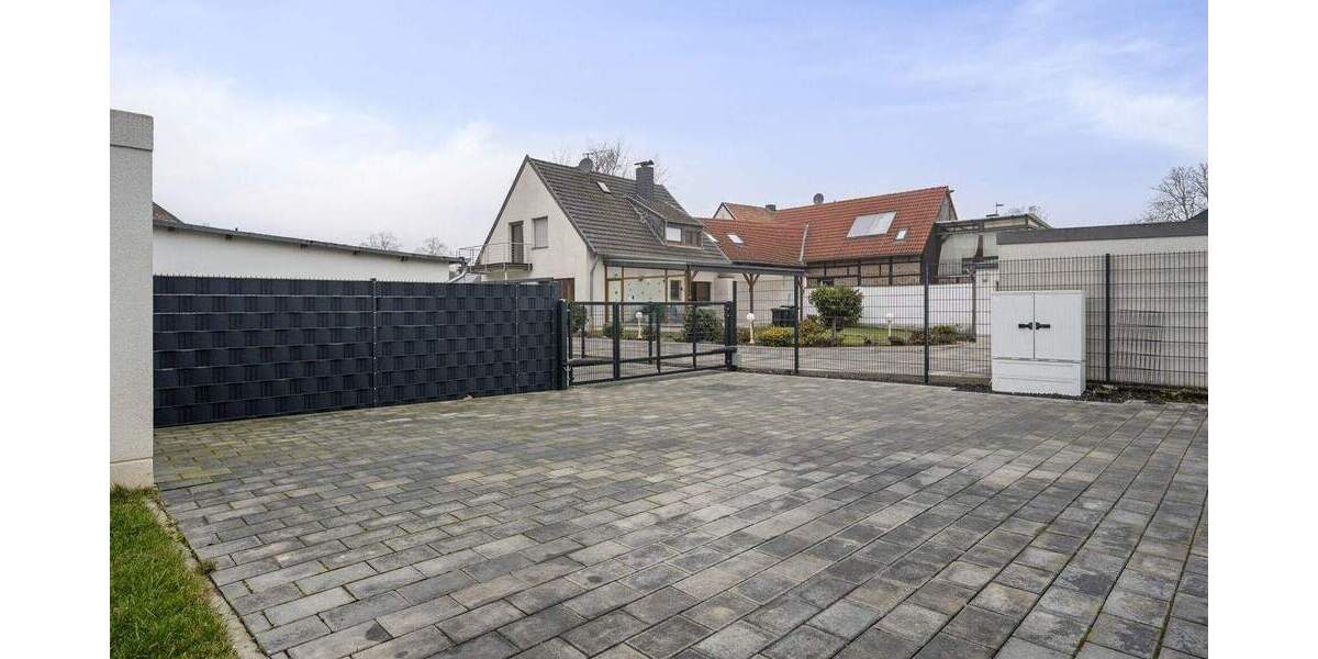 Mehrfamilienhaus, Wohnhaus Erkelenz Holzweiler - 7 Zimmer, 201 m&sup2;, 695.000&euro; | Angebot:25746555
