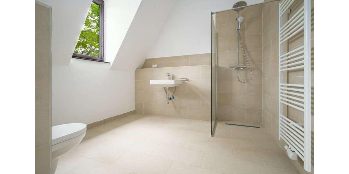 Dachgeschoßwohnung Düsseldorf Oberbilk - 3 Zimmer, 102 m&sup2;, 666.700&euro; | Angebot:26995092