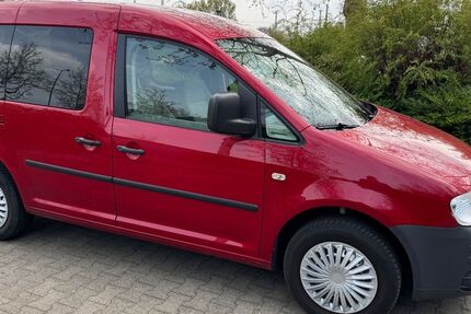 VW Caddy 199.985 km 7.900 &euro; Krefeld 47809