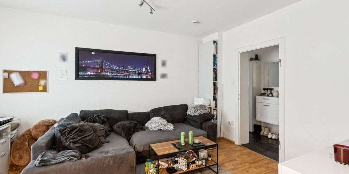 Etagenwohnung Düsseldorf Oberbilk - 2 Zimmer, 62 m&sup2;, 215.000&euro; | Angebot:26971297