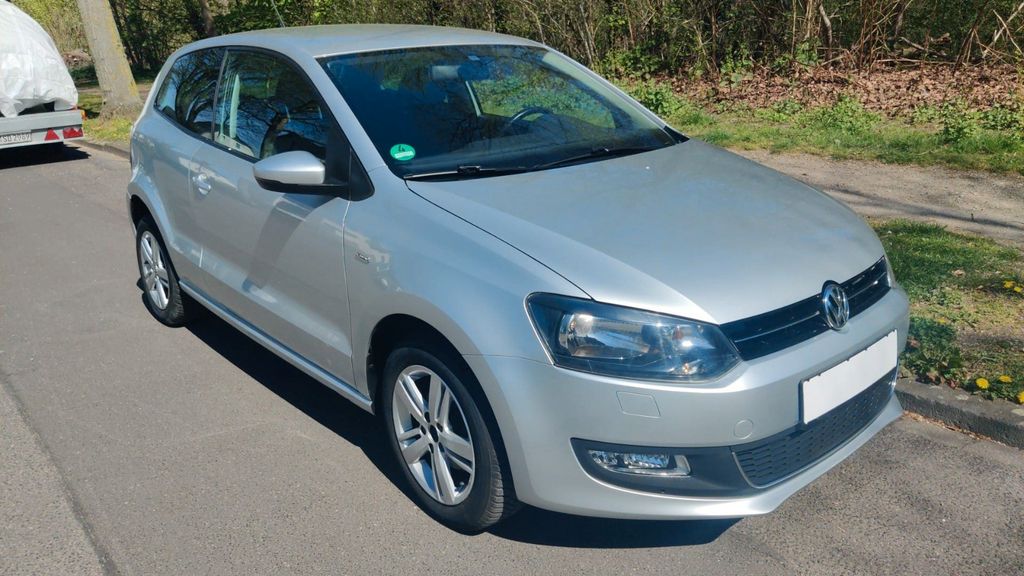 VW Polo 77.824 km 6.400 &euro; Mönchengladbach 41065