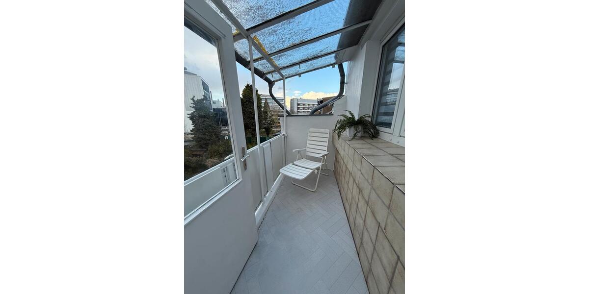 Maisonettenwohnung Düsseldorf Stadtbezirk 9 - 3 Zimmer, 58 m&sup2;, 1.800&euro; | Angebot:26048876