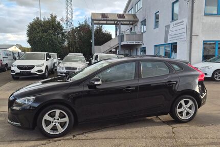 Volvo V40 197.021 km 7.850 &euro; Hilden 40721