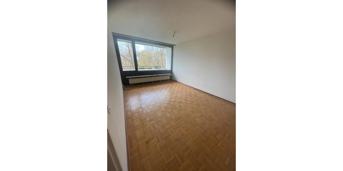 Hochparterre Düsseldorf Stadtbezirk 9 - 3.5 Zimmer, 77 m&sup2;, 220.000&euro; | Angebot:25933784