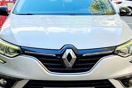 Renault Megane 169.000 km 7.490 &euro; Dusseldorf 40474