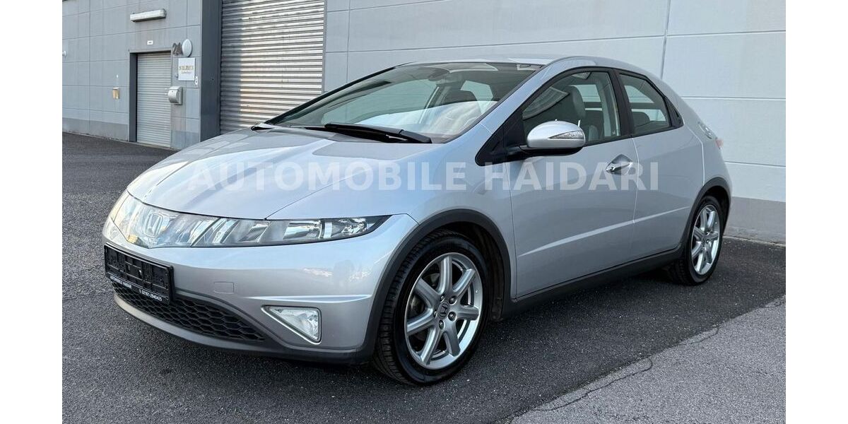 Honda Civic 139.000 km 7.990 &euro; Mönchengladbach 41066