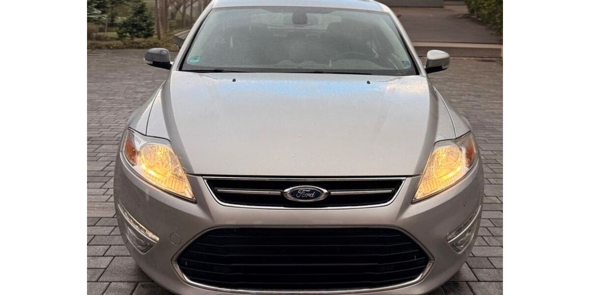 Ford Mondeo 83.050 km 7.300 &euro; Mönchengladbach 41239