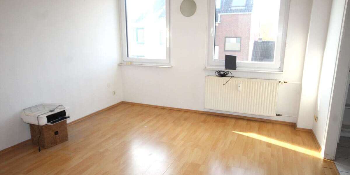Etagenwohnung Düsseldorf Rath - 2 Zimmer, 46 m&sup2;, 455&euro; | Angebot:26204508