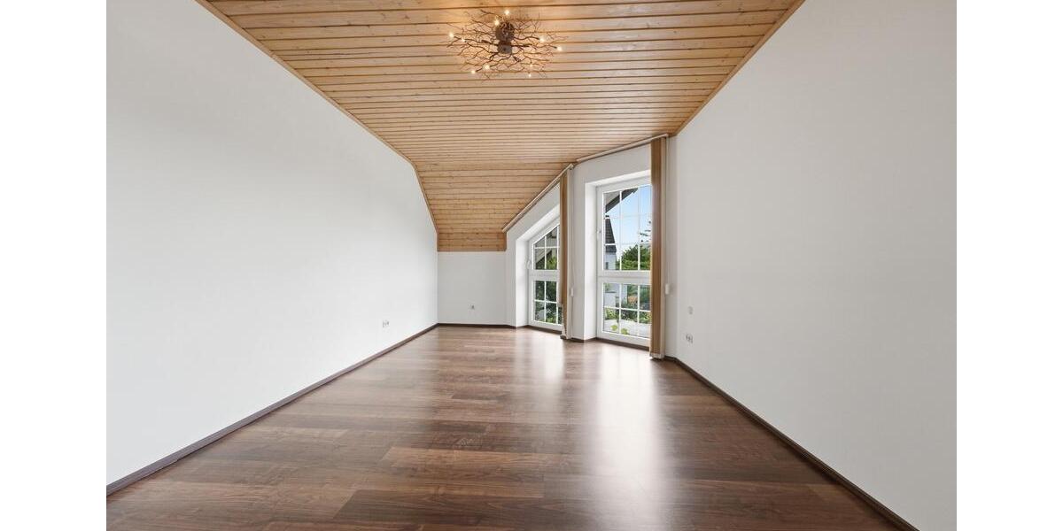 Einfamilienhaus Bergheim - 5 Zimmer, 165 m&sup2;, 685.000&euro; | Angebot:26891935