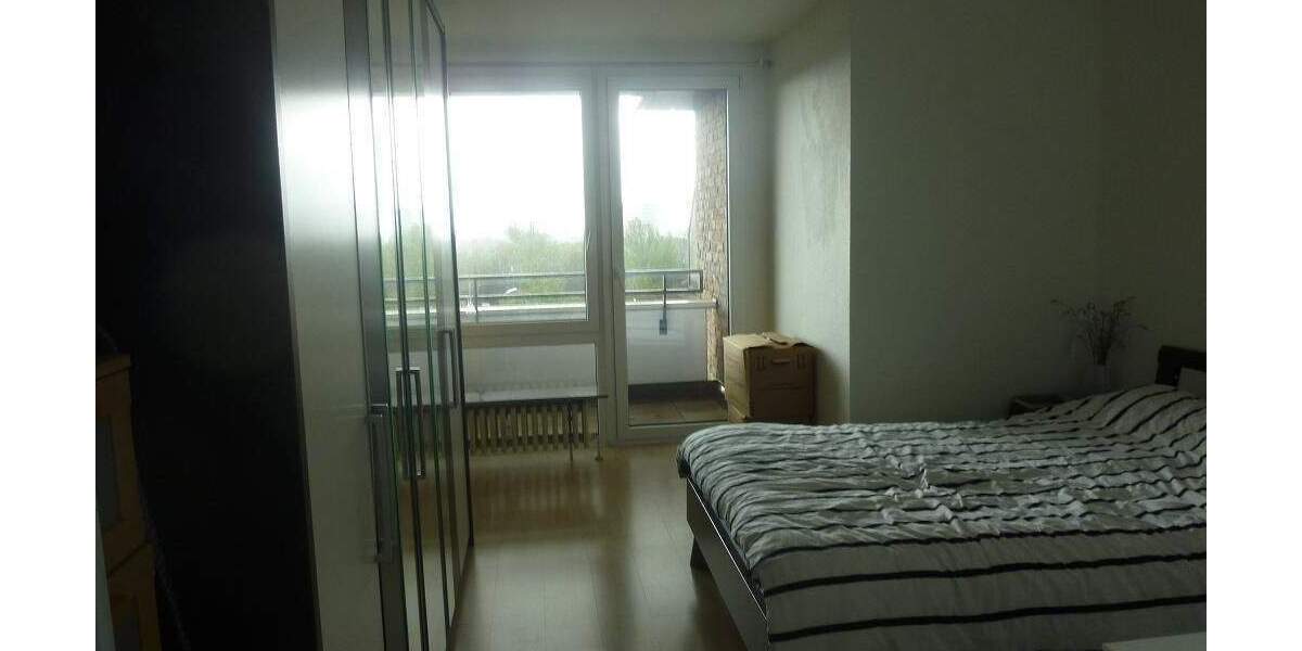 Etagenwohnung Düsseldorf Mörsenbroich - 2 Zimmer, 68 m&sup2;, 280.000&euro; | Angebot:26155922