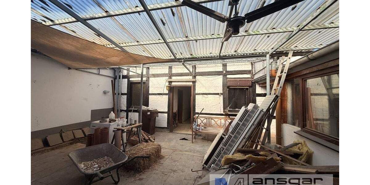 Einfamilienhaus Mönchengladbach / Giesenkirchen Giesenkirchen - 5 Zimmer, 132 m&sup2;, 249.000&euro; | Angebot:25726252