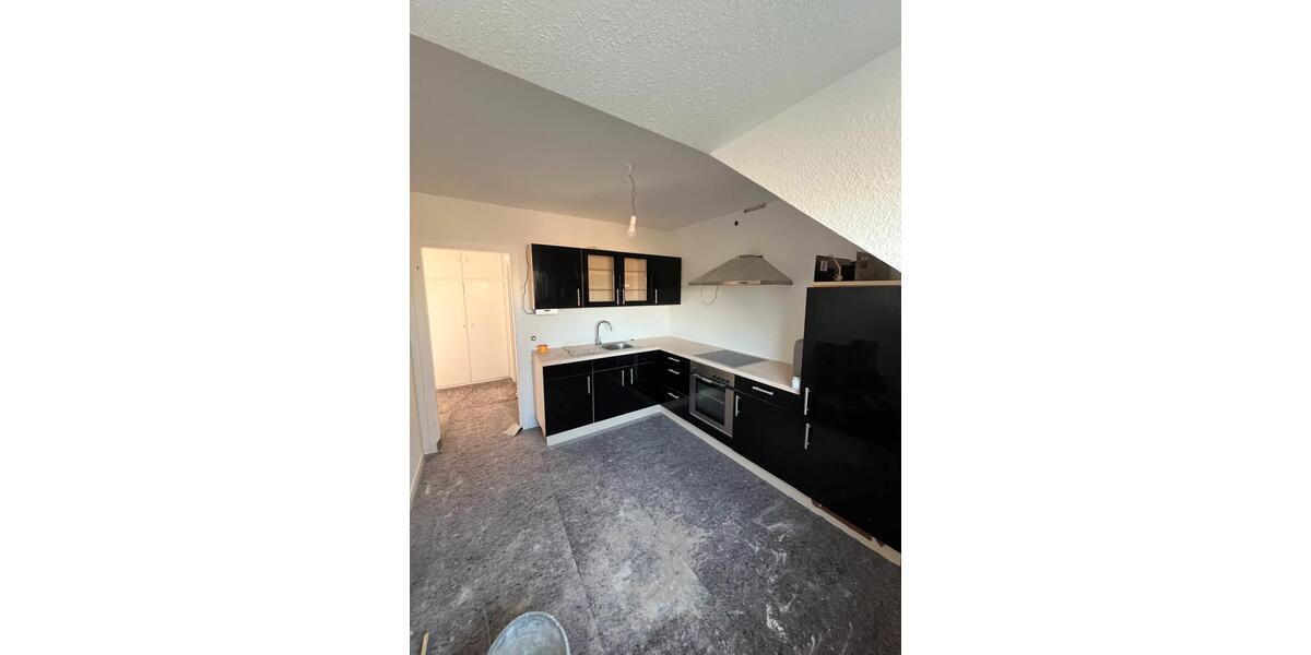 Dachgeschoßwohnung Mönchengladbach West - 2 Zimmer, 59 m&sup2;, 678&euro; | Angebot:25414914