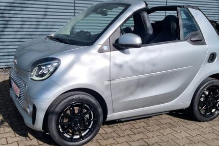 Smart ForTwo 28.500 km 16.500 &euro; Mönchengladbach Bökelberg 41063