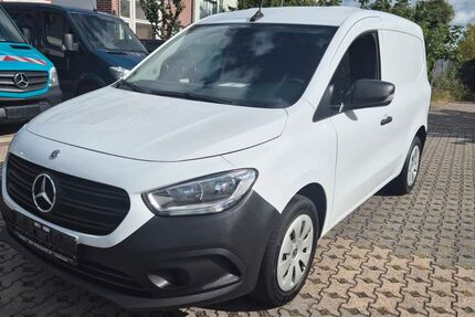 Mercedes-Benz Citan 213.000 km 10.698 &euro; Mönchengladbach 41063