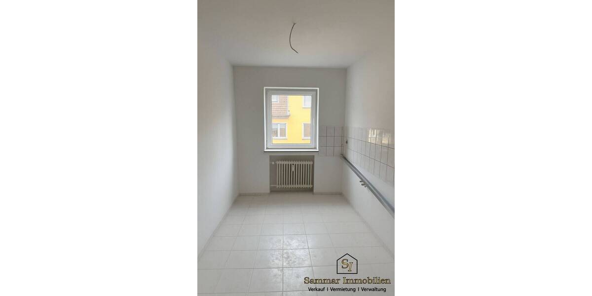 Etagenwohnung Mönchengladbach Stadtmitte - 3 Zimmer, 82 m&sup2;, 820&euro; | Angebot:26157404