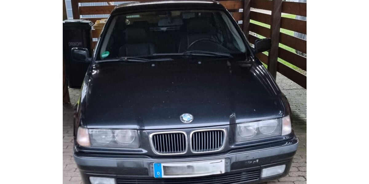 BMW 216 Gran Coupé 62.000 km 3.600 &euro; Wegberg 41844