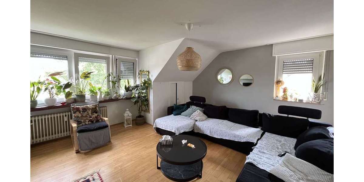 Etagenwohnung Düsseldorf Stadtbezirk 5 - 4 Zimmer, 98 m&sup2;, 279.000&euro; | Angebot:26225207
