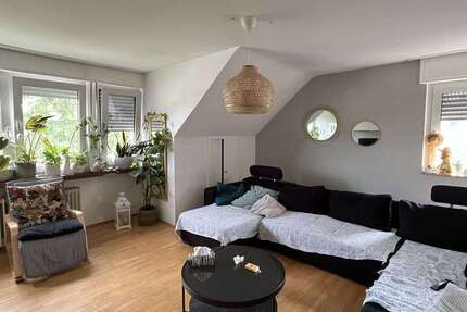 Wohnung Düsseldorf Stadtbezirk 5 - 4 Zimmer, 98 m&sup2;, 279.000&euro; | Angebot:26225207