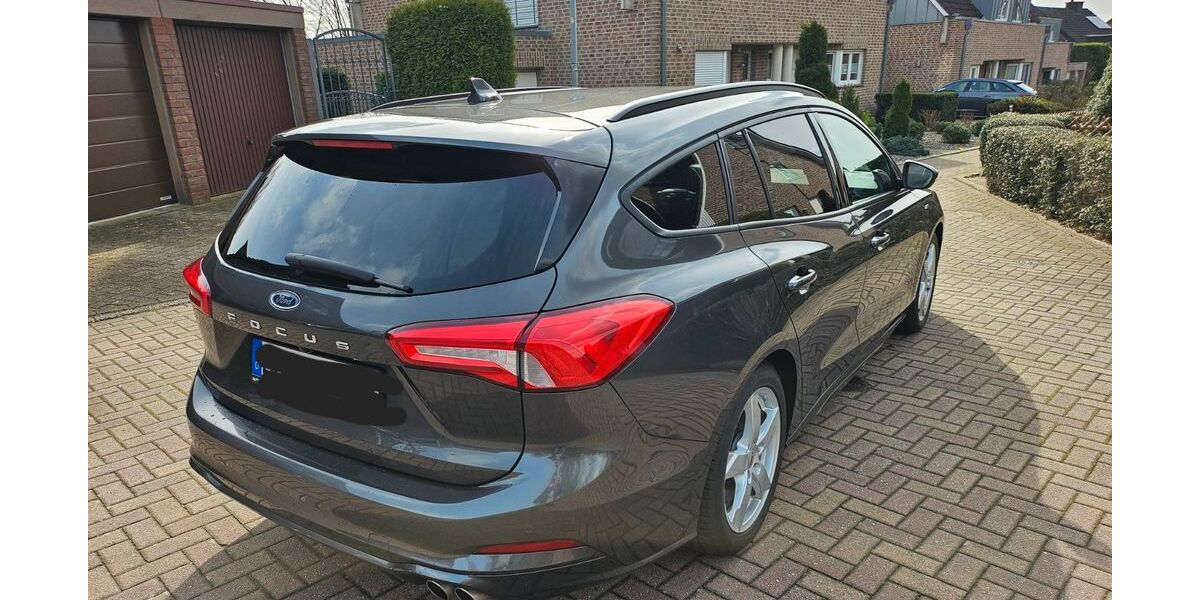 Ford Focus 95.632 km 15.500 &euro; Ratingen 40881