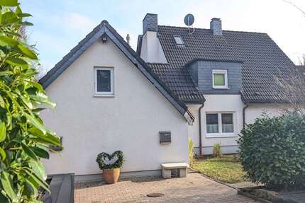 Haus Langenfeld - 6 Zimmer, 170 m&sup2;, 495.000&euro; | Angebot:25215058