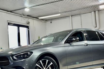 Mercedes-Benz E 300 82.877 km 33.680 &euro; Mönchengladbach 41061