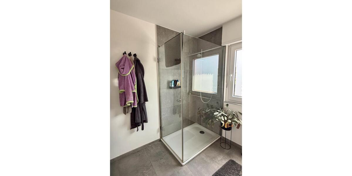 Reihenhaus Viersen Sittard - 3 Zimmer, 105 m&sup2;, 379.000&euro; | Angebot:26993118