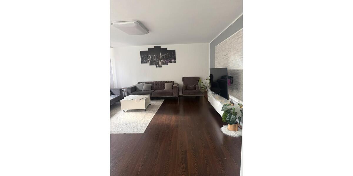 Etagenwohnung Krefeld Dießem - 3 Zimmer, 83 m&sup2;, 210.000&euro; | Angebot:26993468