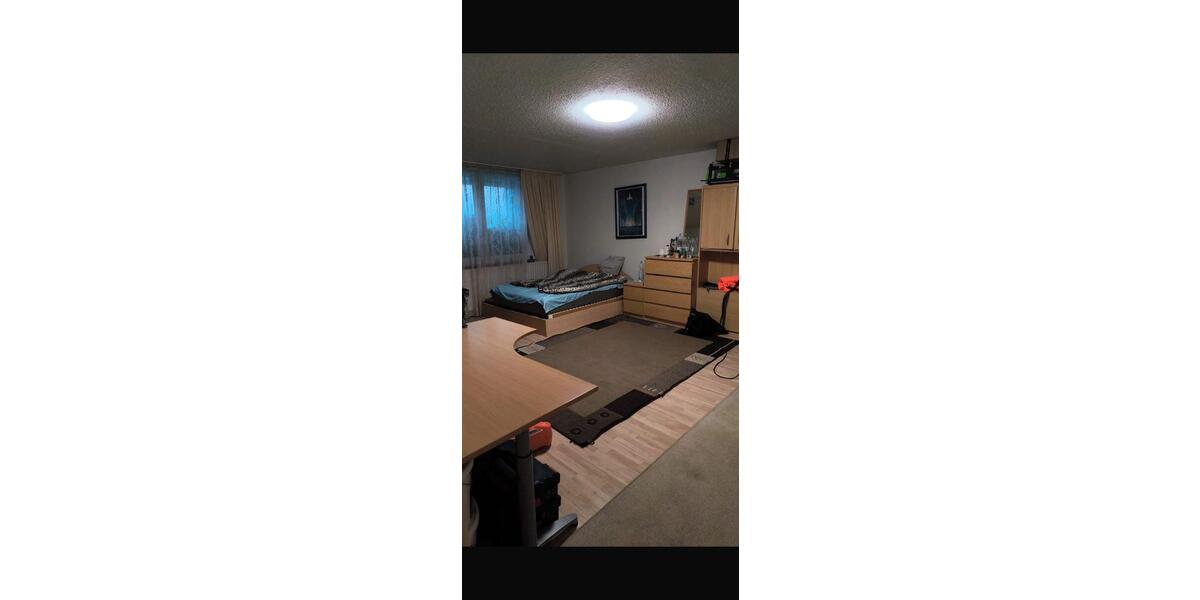 Etagenwohnung Mönchengladbach Süd - 2 Zimmer, 66 m&sup2;, 76.000&euro; | Angebot:26234678